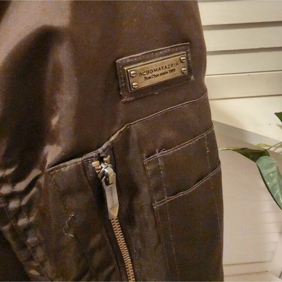 BCBG MAXAZARIA GREEN MULTI POCKET COAT RABBIT FUR LINING SIZE XS - Picture 12 of 12